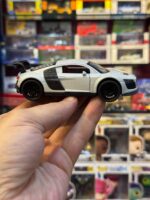 ماکت فلزی ماشین آئودی سفید R8 - تصویر 4